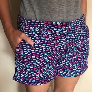 Vineyard Vines Whales Print Shorts